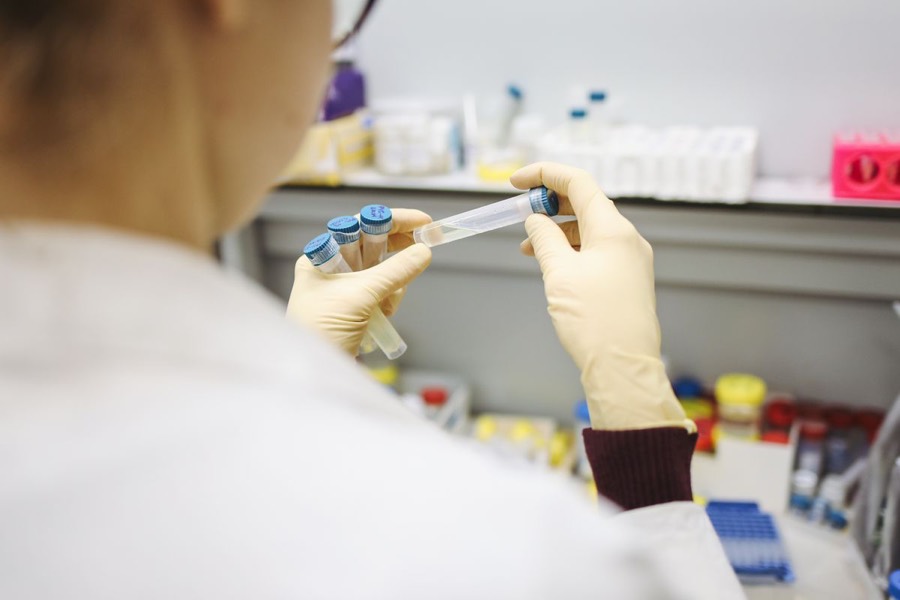 Laboratory sample tubes